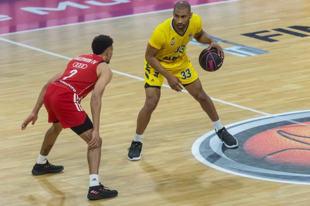 许多国际成 许多国际成